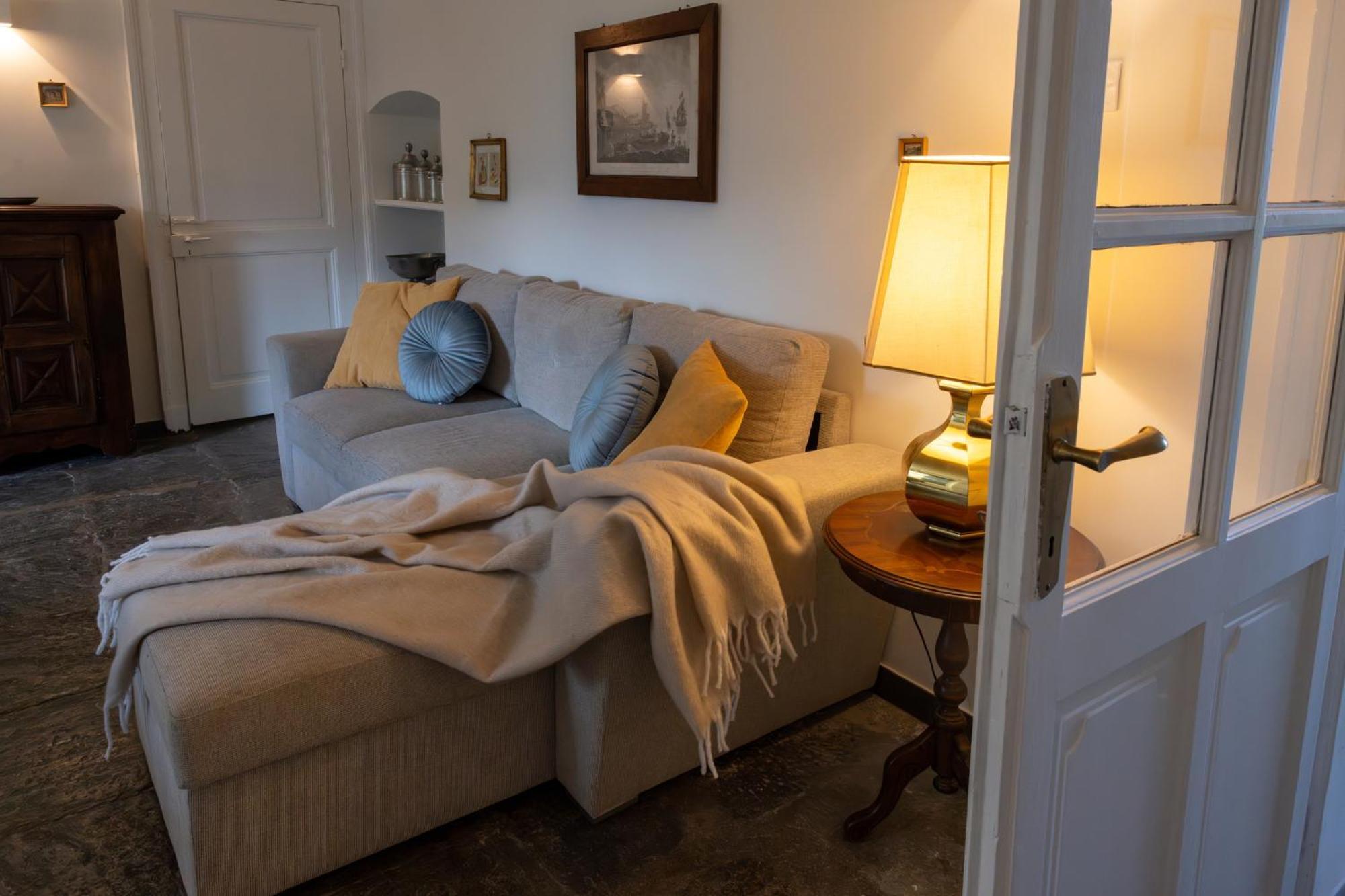 Manor House Apartment Аоста Екстериор снимка